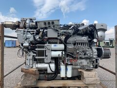 ISOTTA FRASCHINI 748Hp Marine Diesel Engine Low Hours - ID:108433