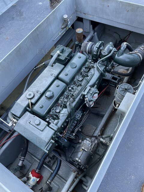 Volvo Penta TAMD60B 235HP 24V and twin disc - picture 1