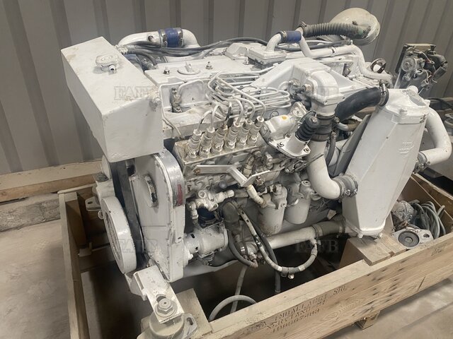 Cummins 6cta 430hp engines - picture 1