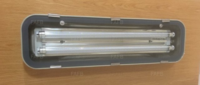 AAA 2ft twin tube 316 stainless steel led deck light £130+vat. - picture 1