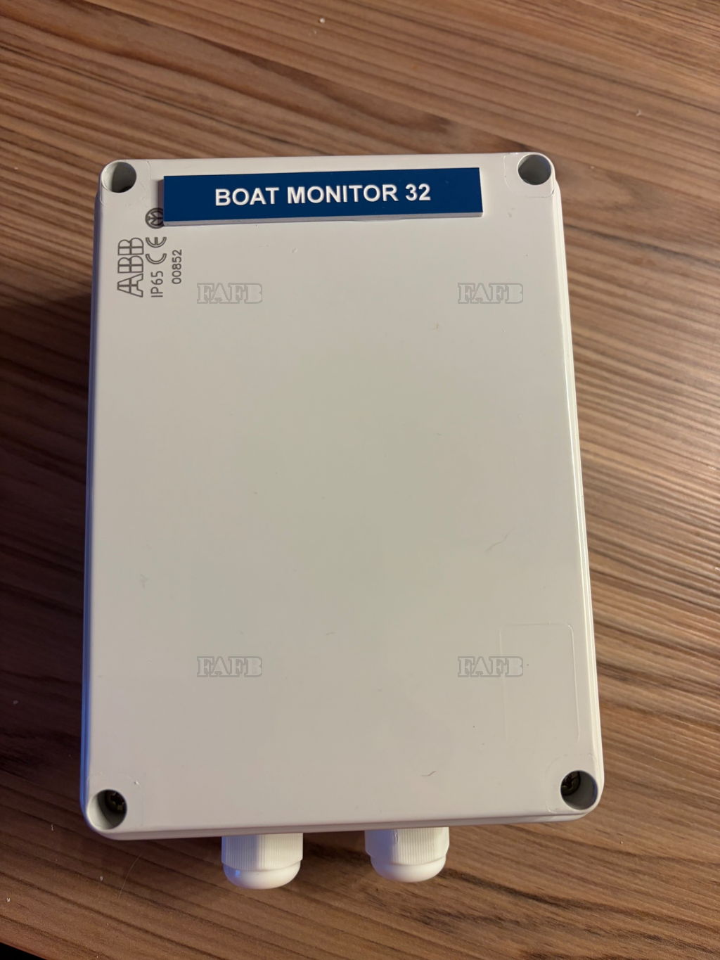 Remote Boat Monitor Hardware and IOS App