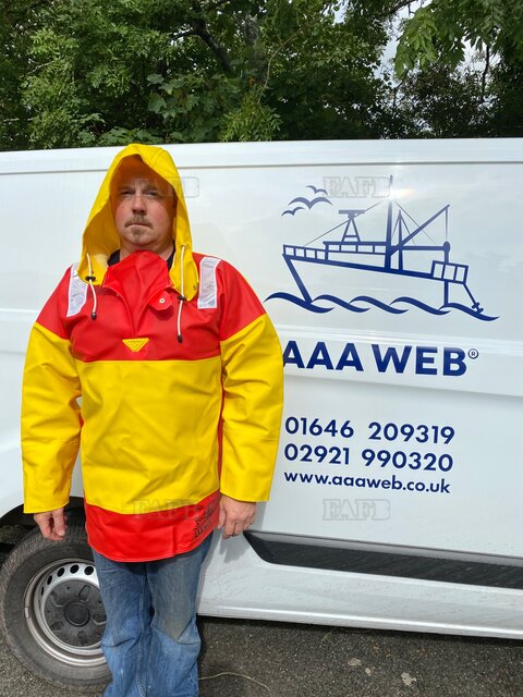 AAA OIL SKINS PROMOTION ENDS 15/4/22 £40 plus vat - picture 1