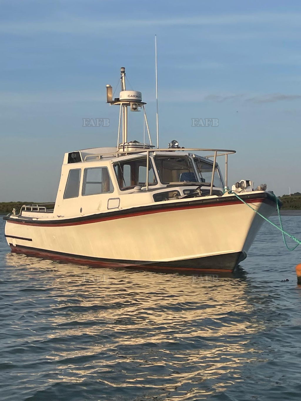 Aquabell 33 Twin engine