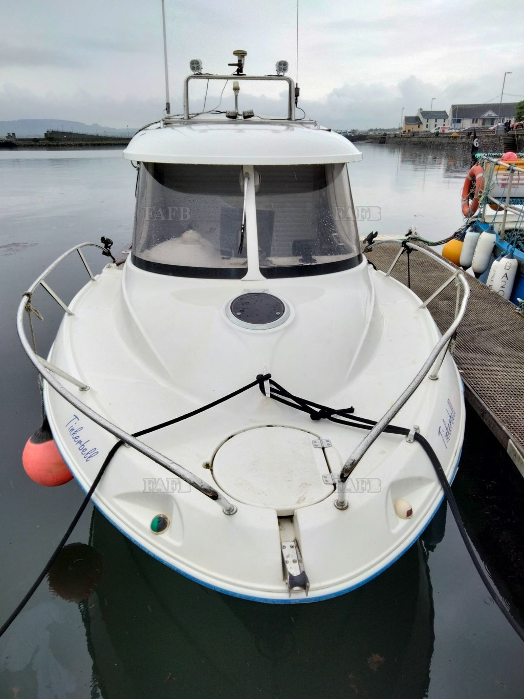 Quicksilver 540 pilot house