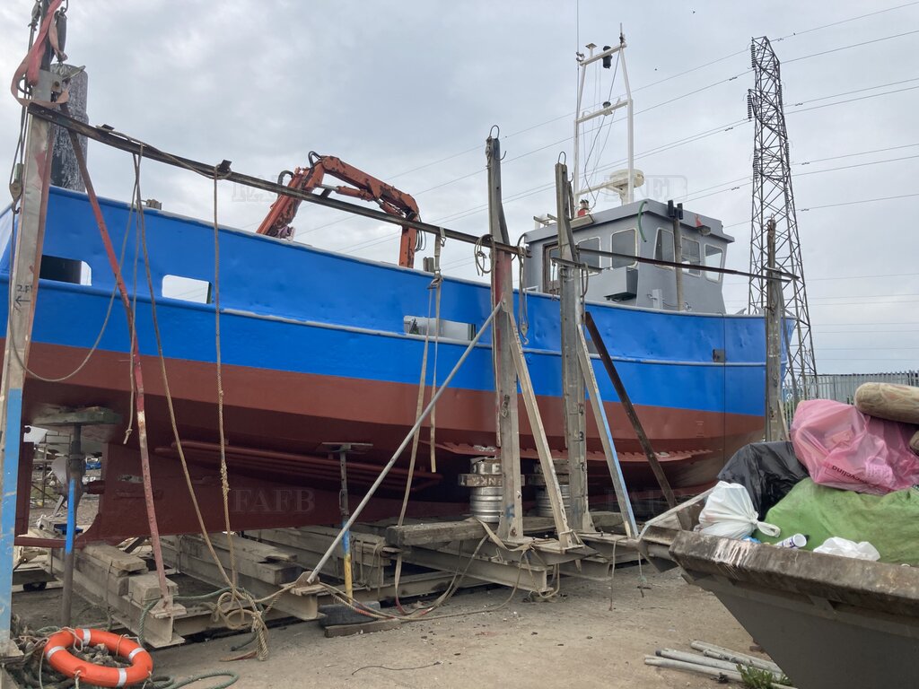 Ex steel mussel boat