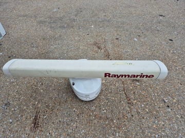 RAYMARINE RADAR SCANNER