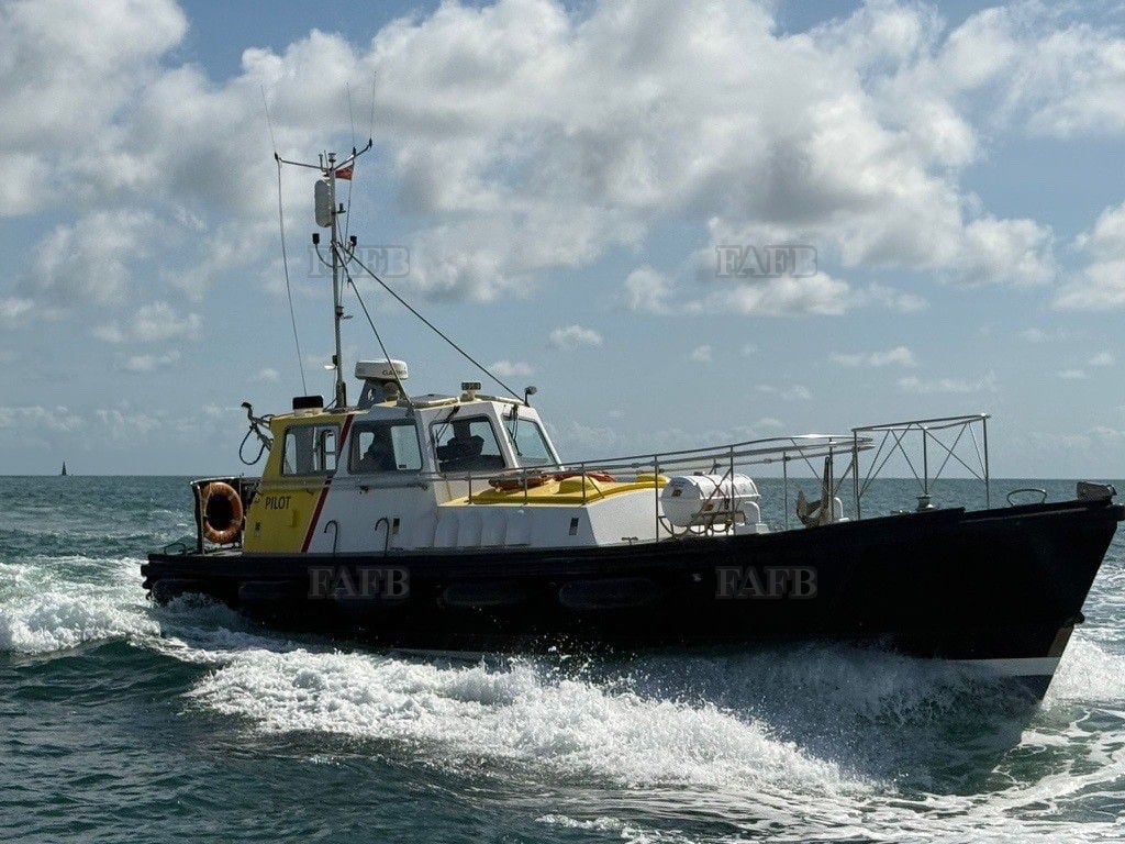 Nelson 44 Pilot Launch