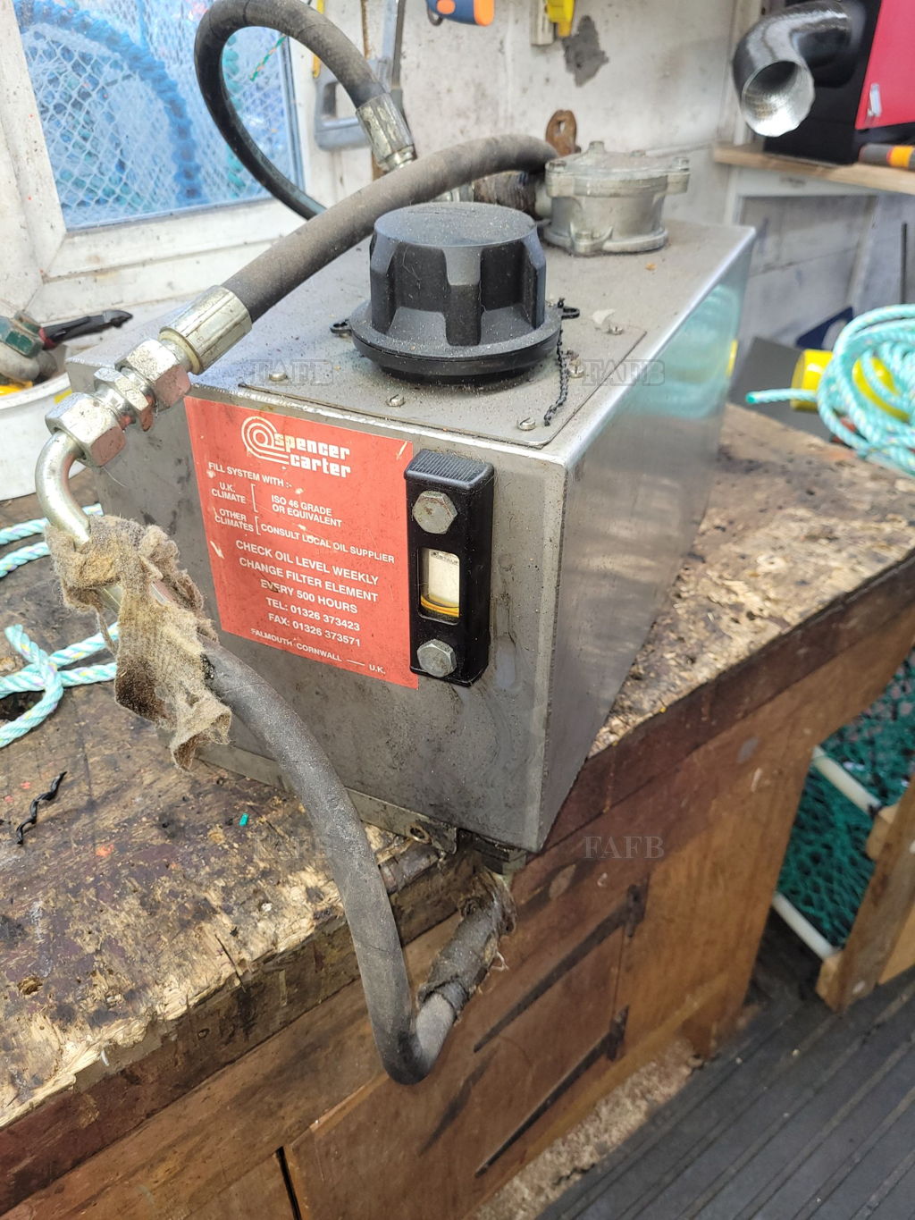 Spencer &amp; carter hydraulic tank