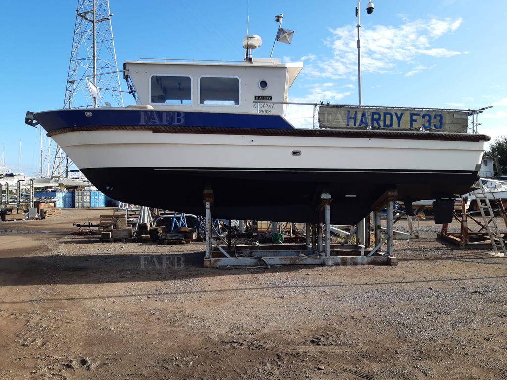 Hardy F 33