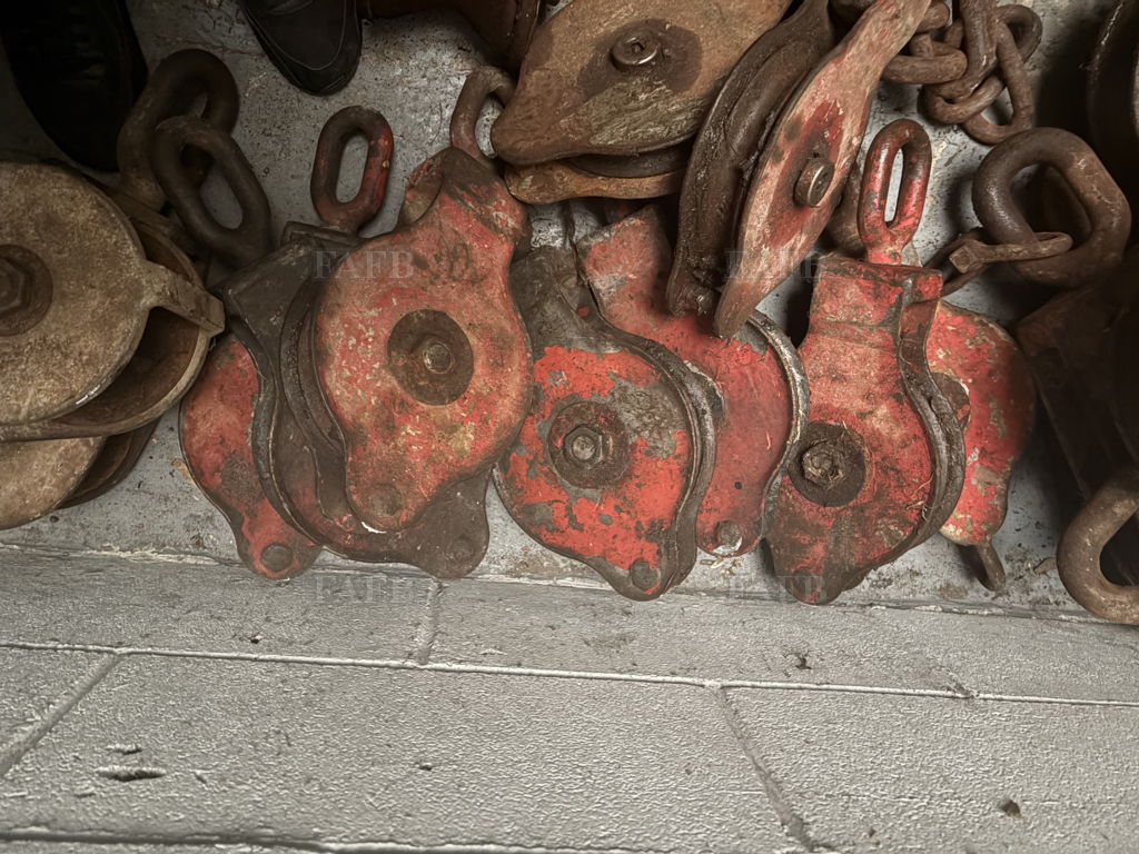 Blue line KT5 used trawl blocks