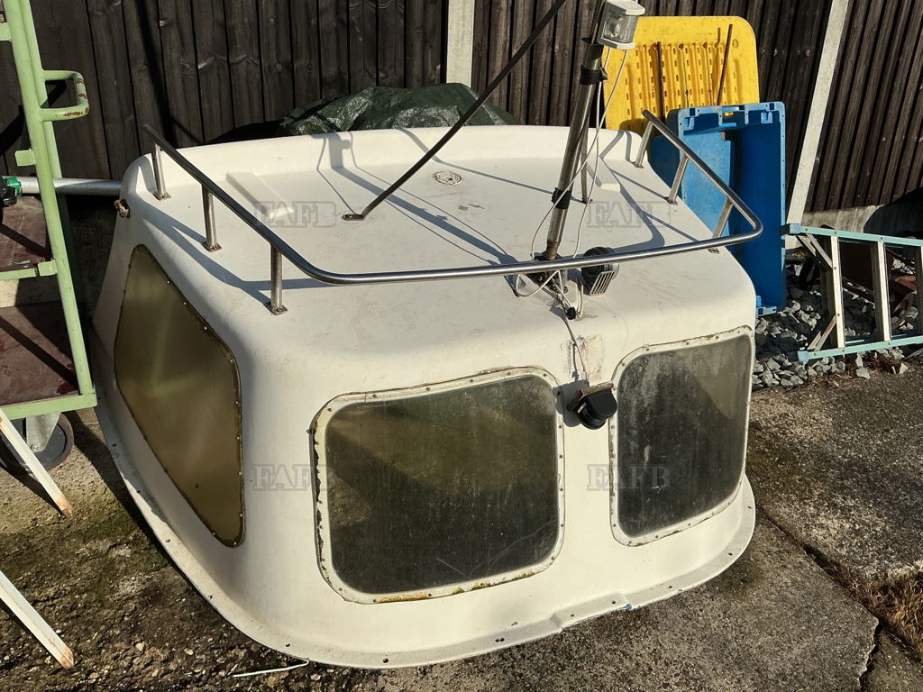 Cheverton cabin top GRP suits 18ft boat