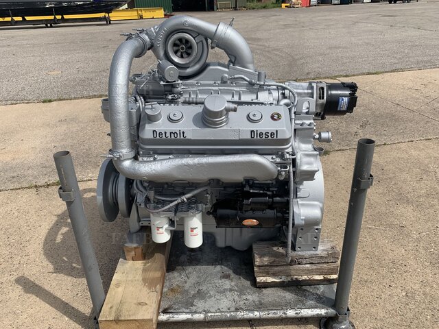 Detroit 8V92T Diesel engine - picture 1
