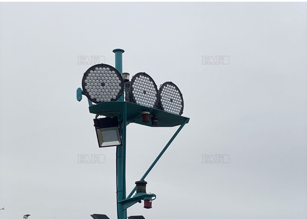 AAA CREE SPOT LIGHTS . From £445+Vat WWW.AAAWEB.CO.UK