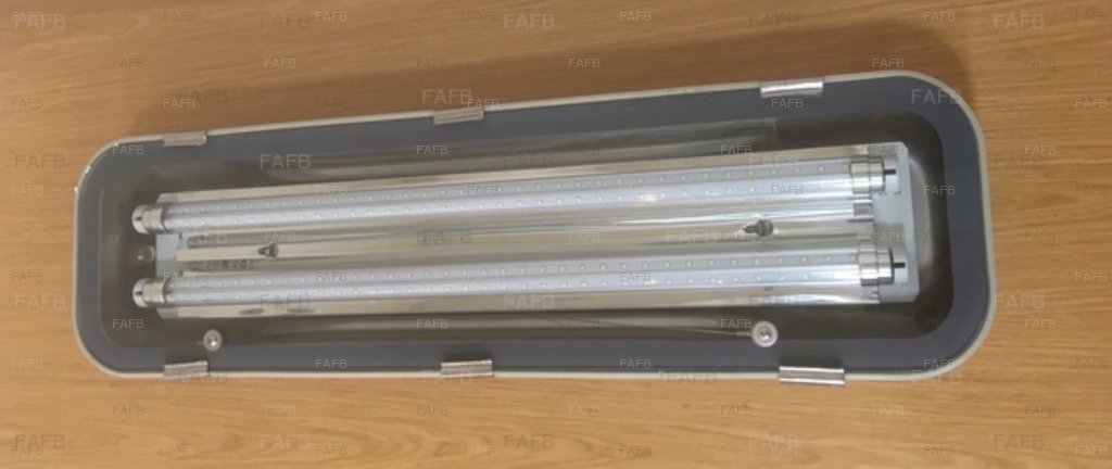 Aaa 316 stainless steel deck lights £130+ vat complete with led tubes 