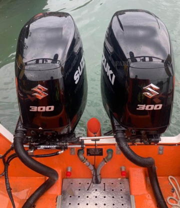 Twin 300hp with spare gearbox included