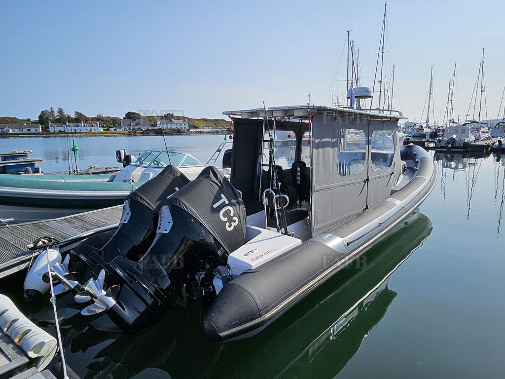 Island 10m Cabin RIB