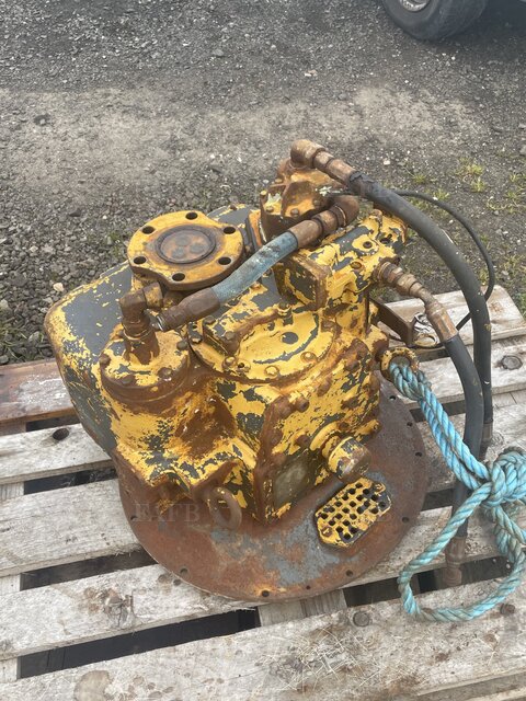 Twin Disc Gearbox 509 3:1 reduction - picture 1