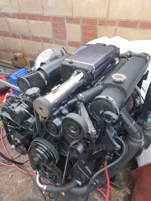 Marinec diesel 300hp supercharged engines - picture 1