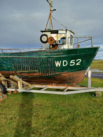 Wooden Half- decker