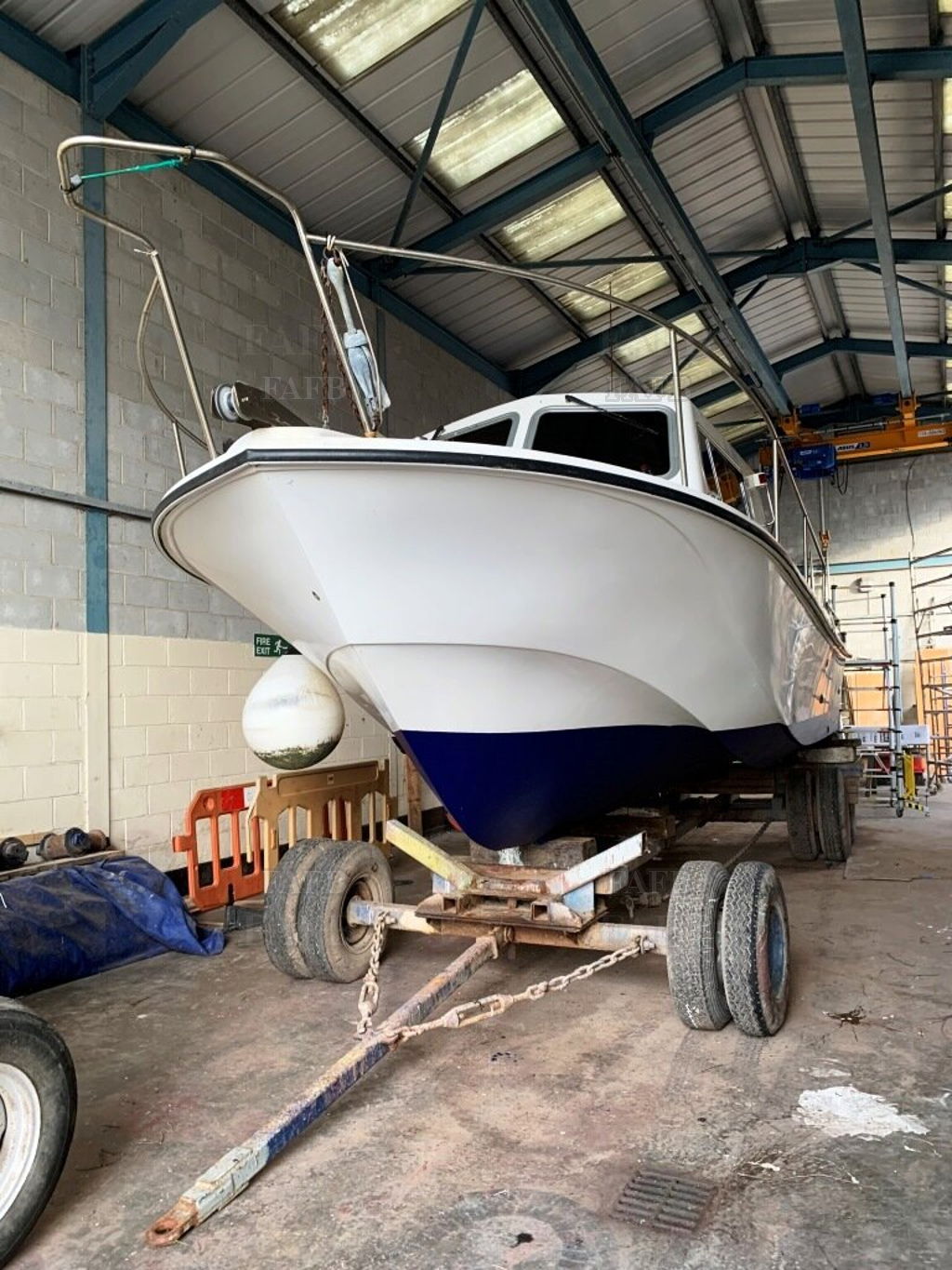 Procharter 28