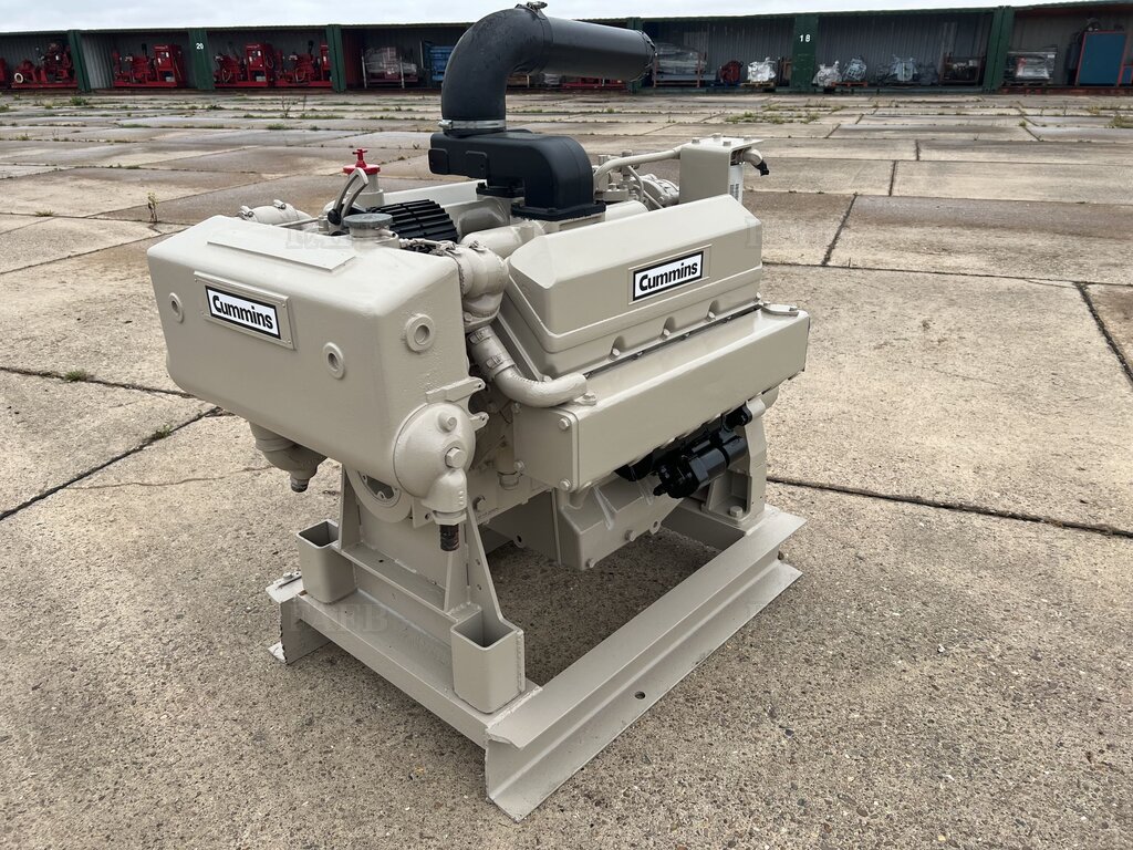 Cummins 8V504 Marine Diesel engine Ex Standby 