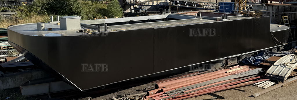 Steel Dredger