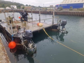 Mooring Barge