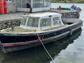 30FT Police Launch