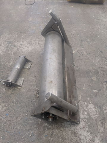 S/S Gunwale Roller and side roller
