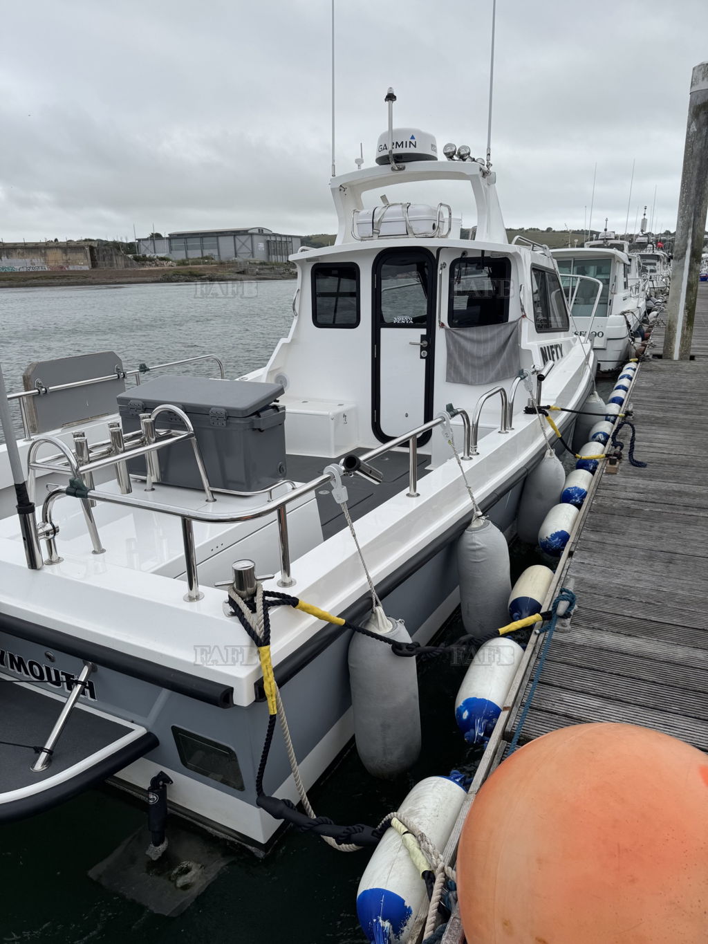 Offshore 25