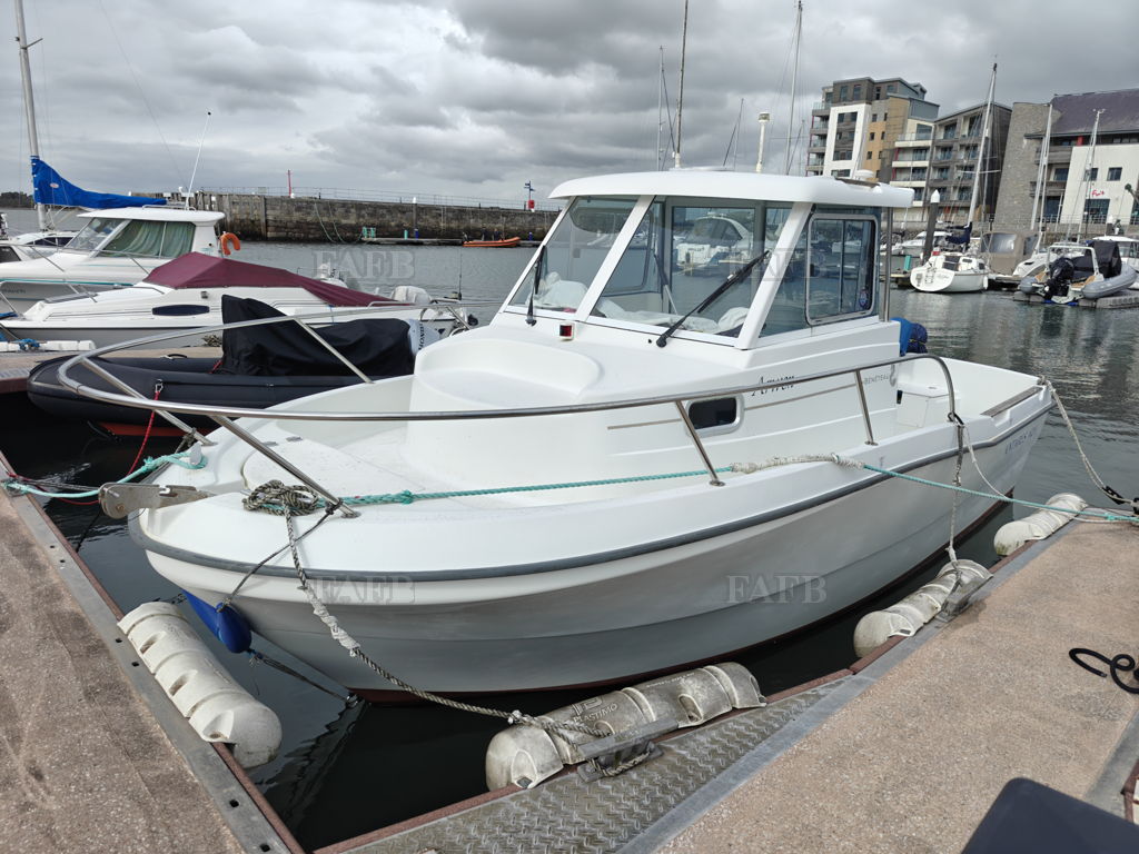 Beneteau Antares 620