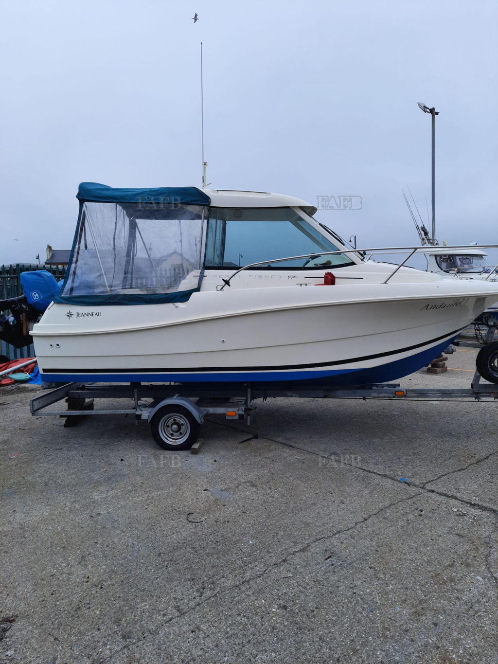 Jeanneau Merryfisher 585 Pilothouse.