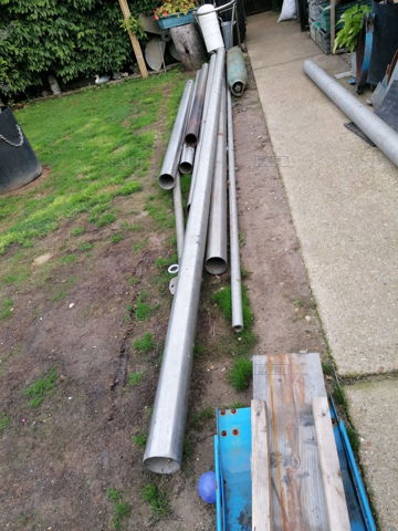 Stainless steel tube