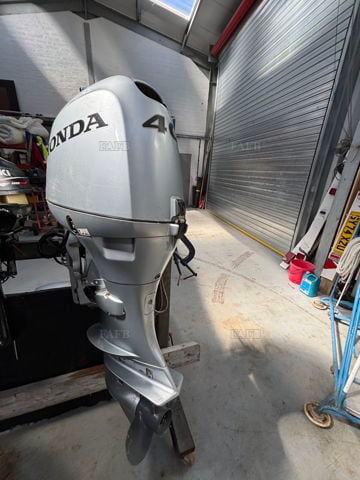 honda 40 2013 four stroke