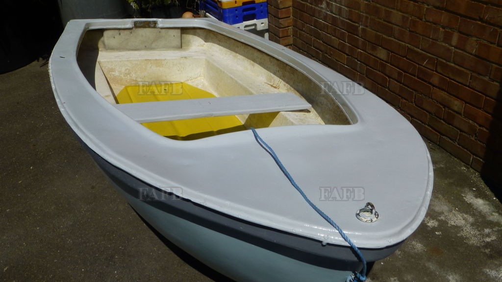 9ft Fibreglass Dinghy