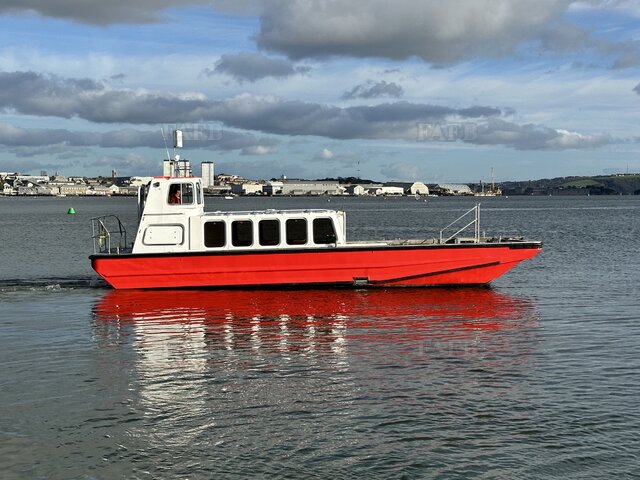Rotork 12.5m landing craft - picture 1