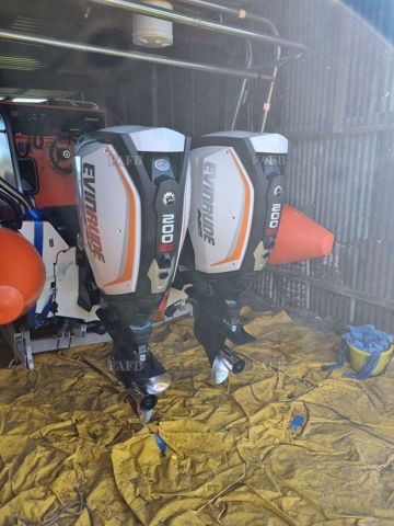 SET EVINRUDES G2 200 HO 2019 919 HRS