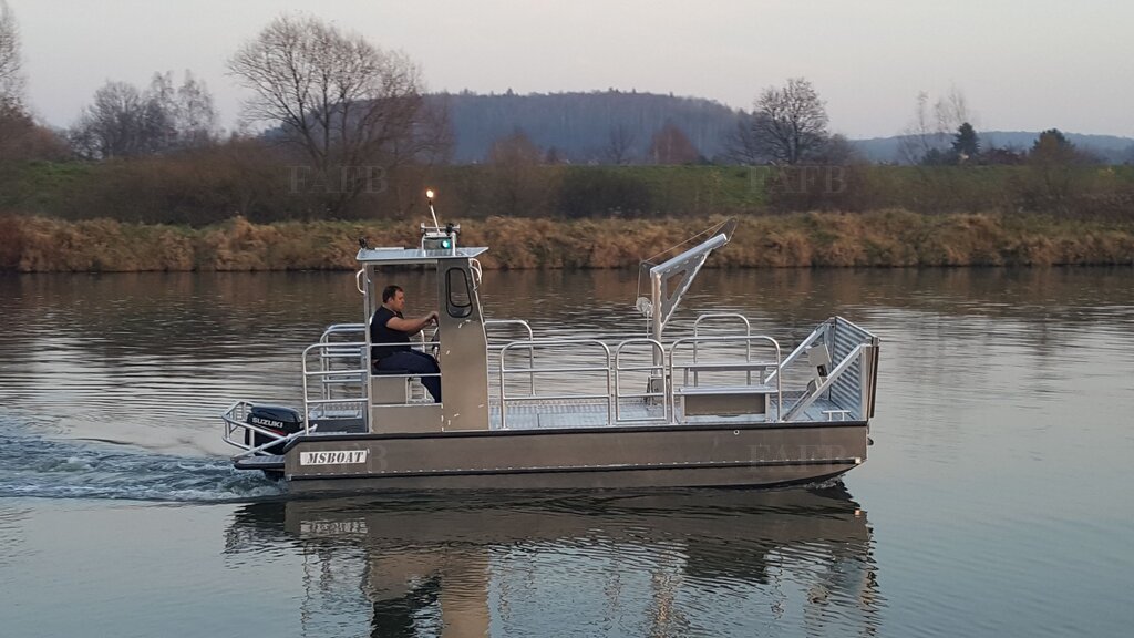 6.1m Workboat