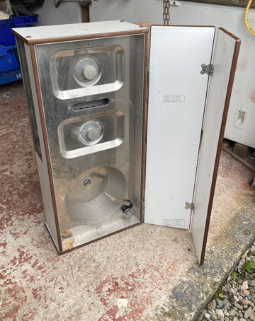 Sink and cooker combined.