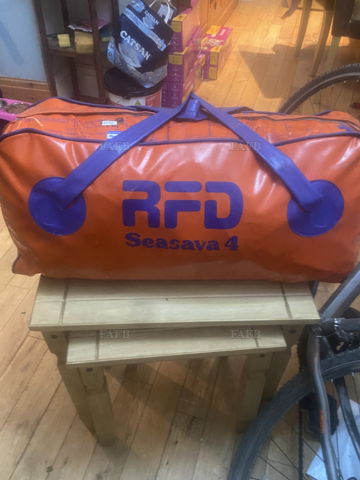 Liferaft 4 man