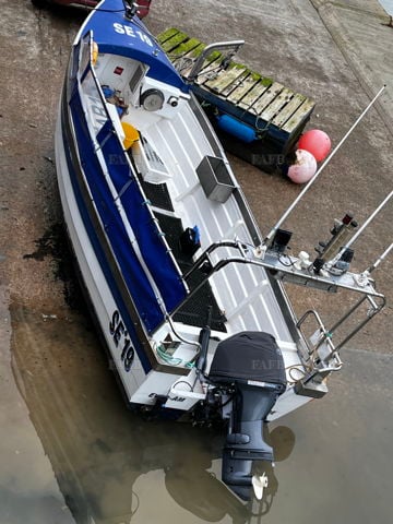 Tactile 21 with Bass Rod and Line