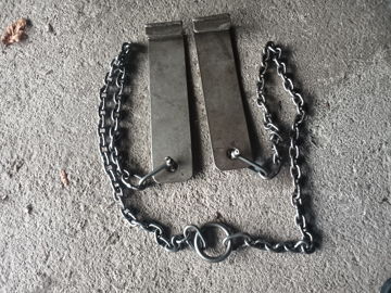 Fish box chains