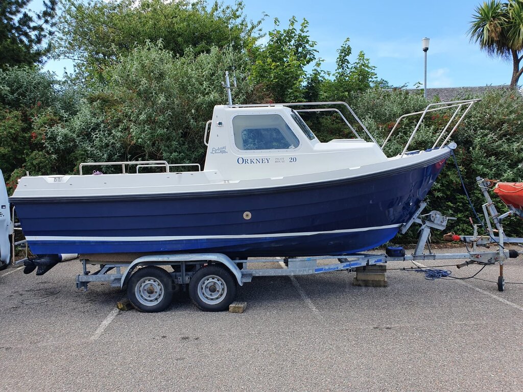 Orkney 20 Pilothouse