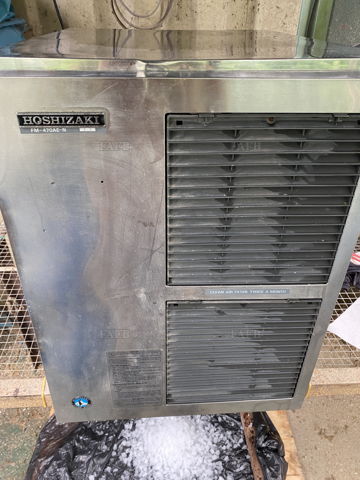 HOSHIZAKI ice machine and bin