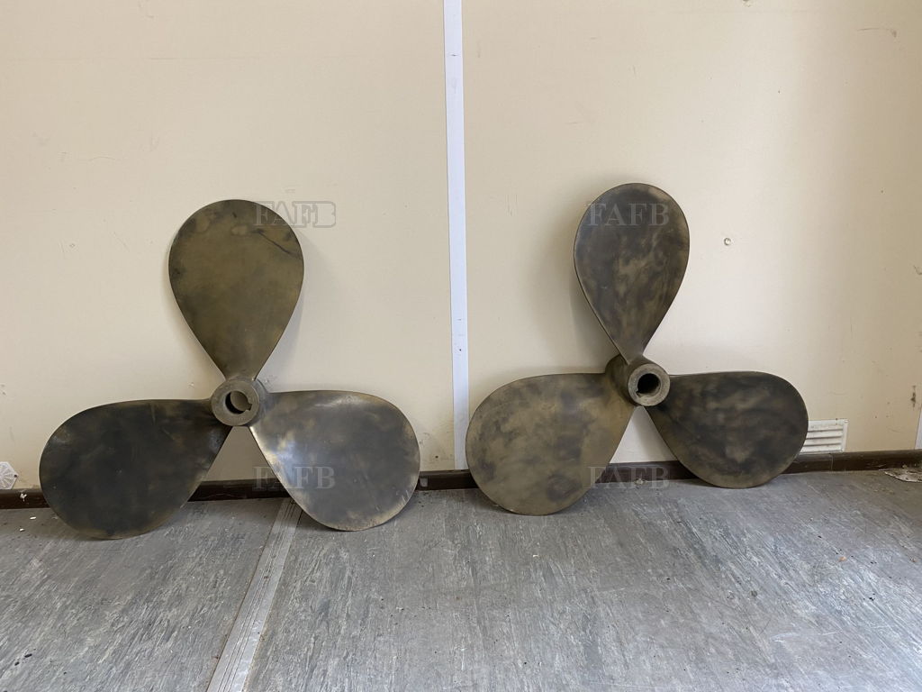 34&quot; X 22&quot; propellers