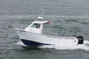 PESCADOR 600 FORWARD WHEELHOUSE