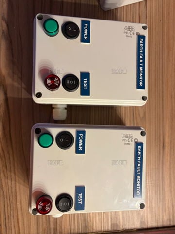 Automatic DC Earth / Ground Fault Monitor