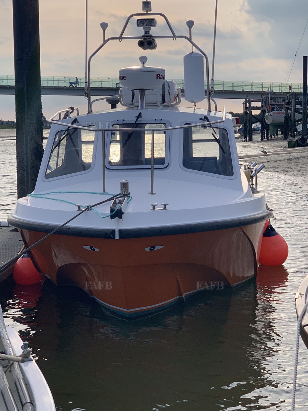 Offshore 25