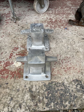 Aluminium Samson posts