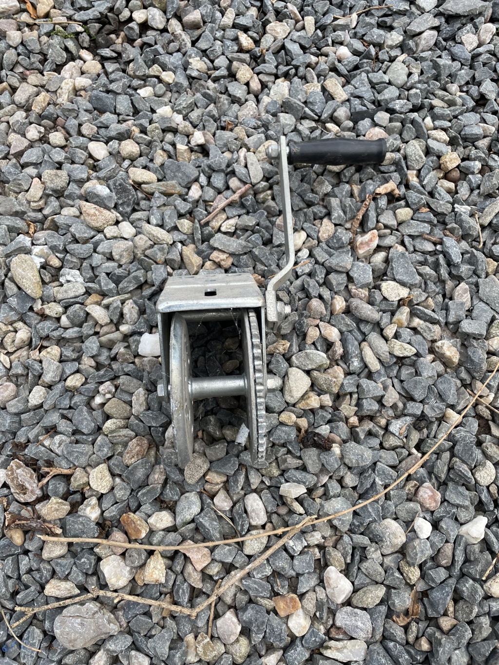 Trailer hand winch